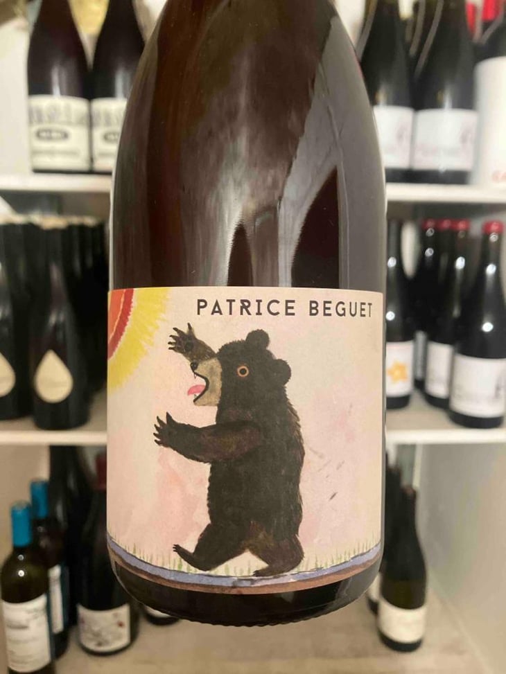 Three Views of a Secret - Domaine Hughes-Beguet - Caroline & Patrice Hughes Béguet -2019