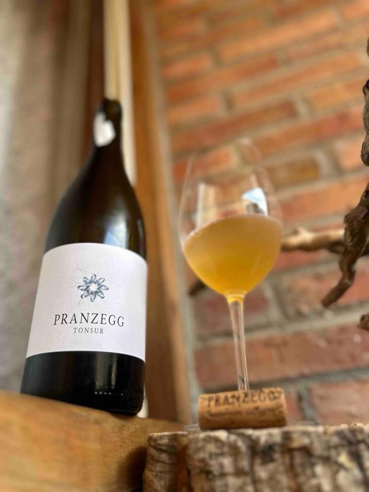 Tonsur - Pranzegg - Marion & Martin Gojer 