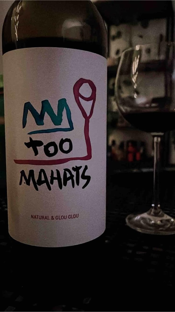 Too Mahats - Viñedos Hontza - Alice Bridoux et Iker Garcia 