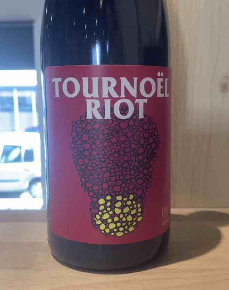 Tournoël Riot - No Control - Vincent Marie 