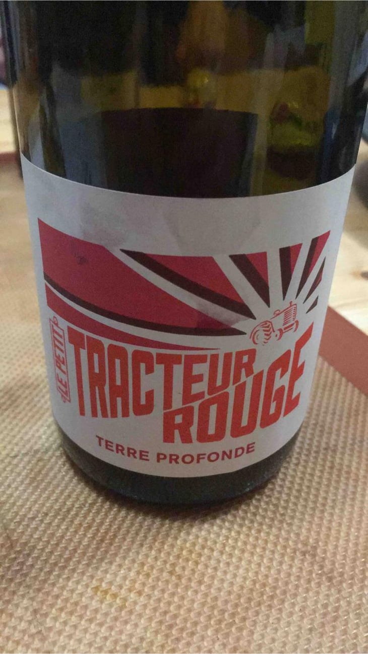 Tracteur Rouge - Domaine Finot - Thomas Finot 