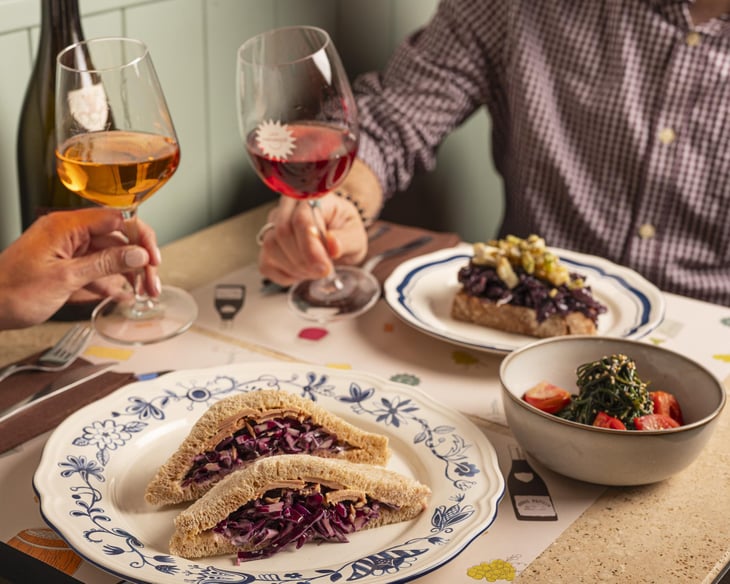Tramezzini Veneziani Filetti Di Tonno E Coleslaw - Solovino Enoteca Naturale - 762951