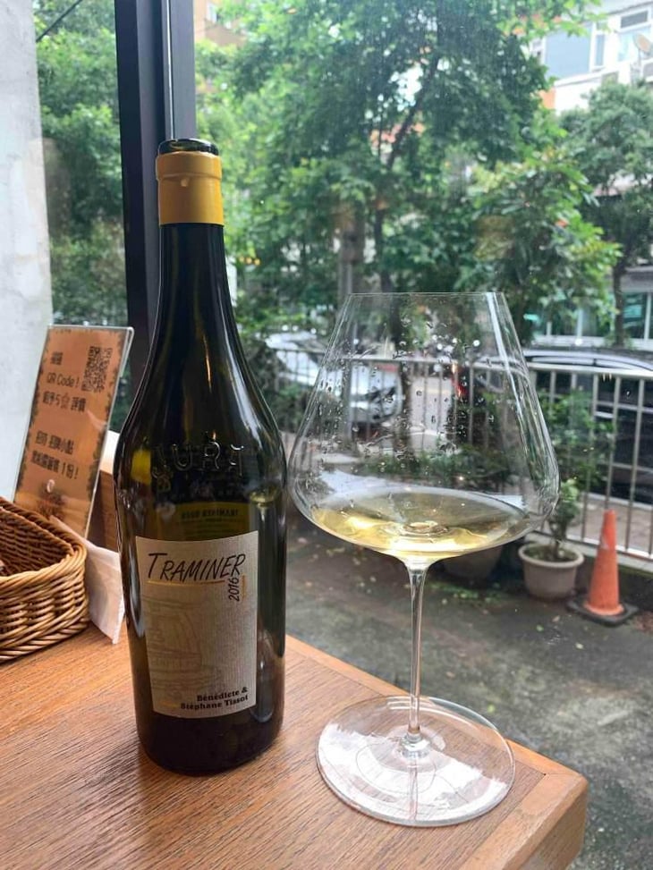 Traminer - Domaine André & Mireille Tissot - Bénédicte & Stéphane Tissot 