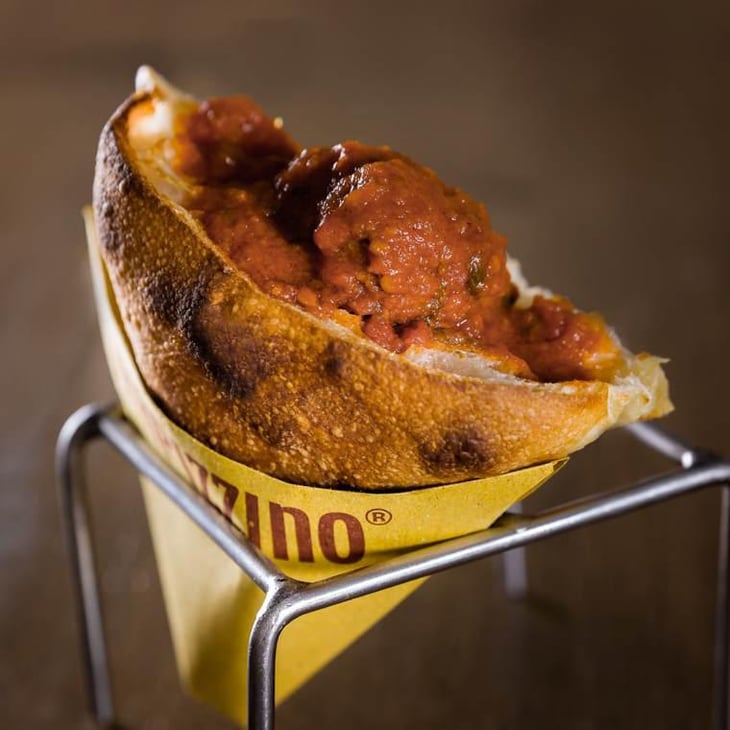 Trapizzino Con Polpetta Al Sugo - Trapizzino - La Vineria di Roma - 501944