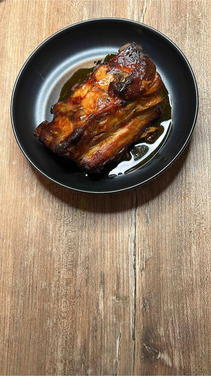 Travers De Porc De 7heures Cuit Au Feu De Bois - Toulon pizza club - 615361