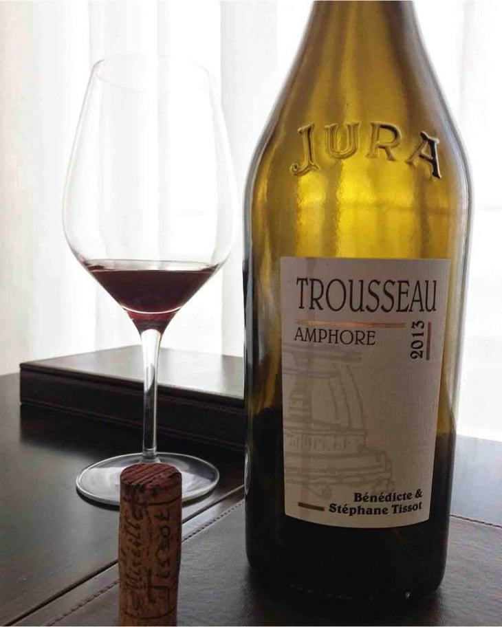 Trousseau Amphore - Domaine André & Mireille Tissot - Bénédicte & Stéphane Tissot 