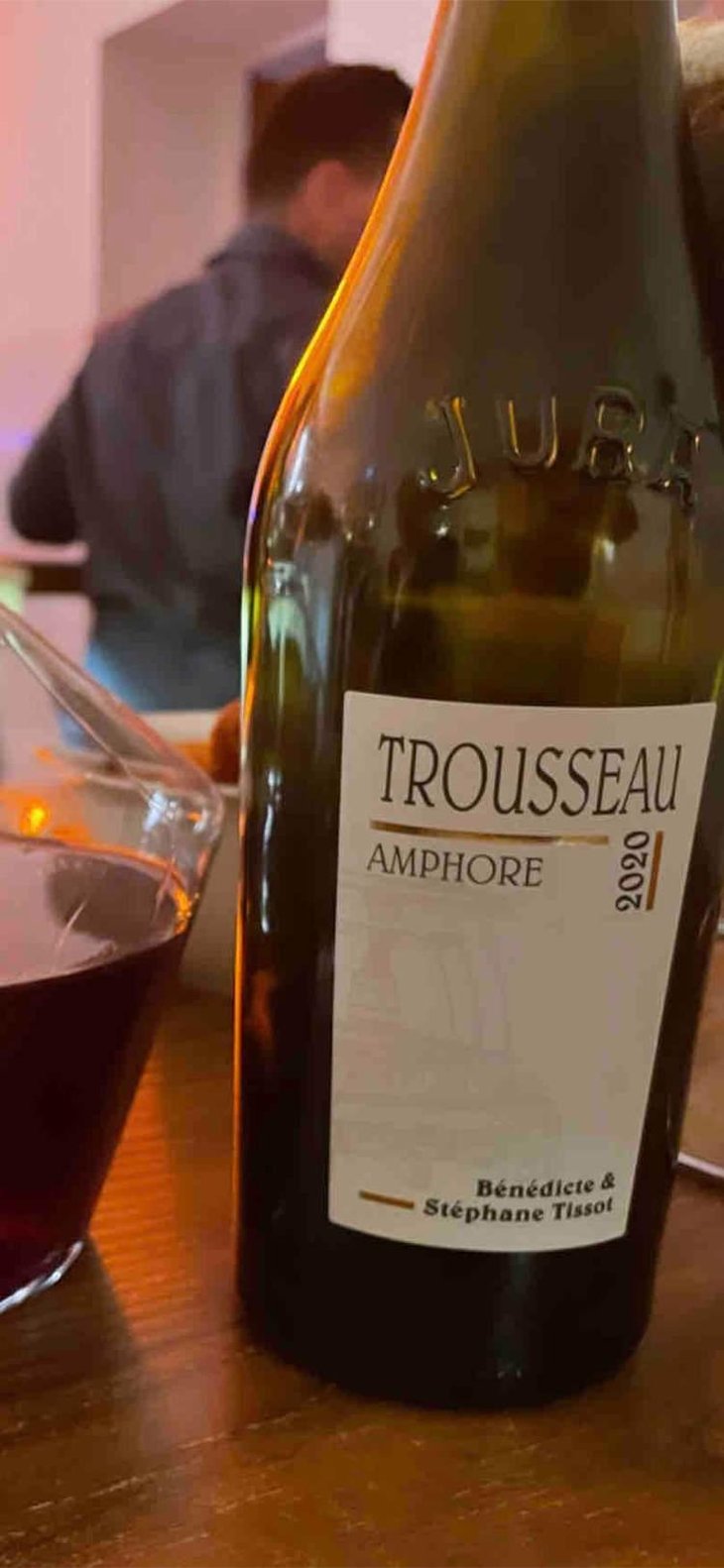Trousseau Amphore - Domaine André & Mireille Tissot - Bénédicte & Stéphane Tissot 