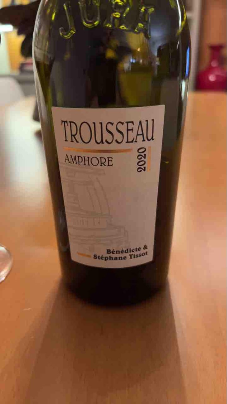Trousseau Amphore - Domaine André & Mireille Tissot - Bénédicte & Stéphane Tissot 
