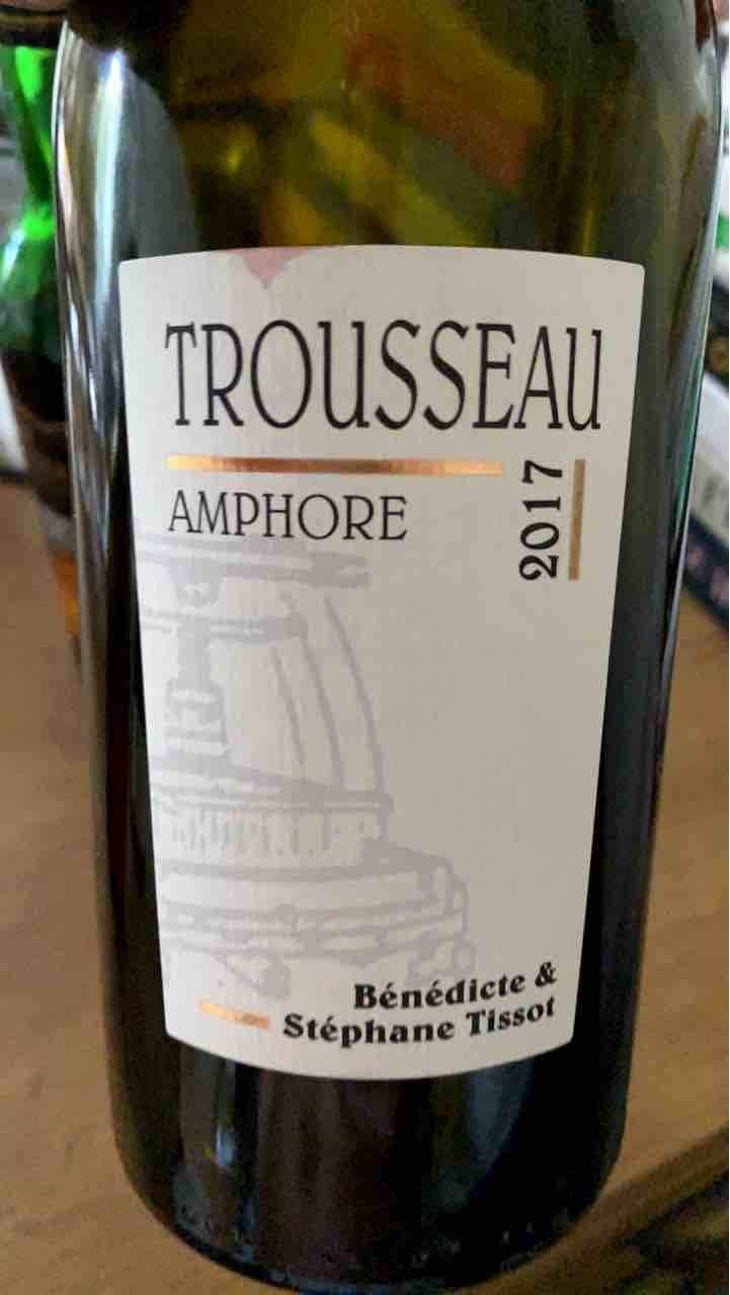 Trousseau Amphore - Domaine André & Mireille Tissot - Bénédicte & Stéphane Tissot 