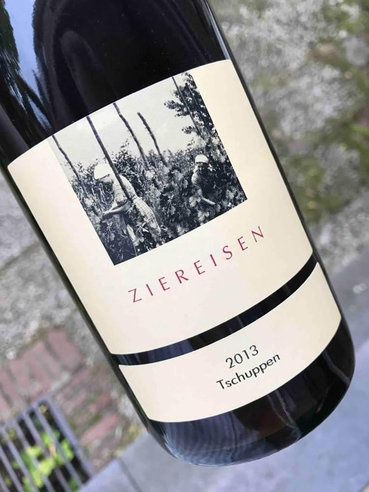 Tschuppen - Weingut Ziereisen - Hanspeter, Edeltraud, Ida & Johann Ziereisen 