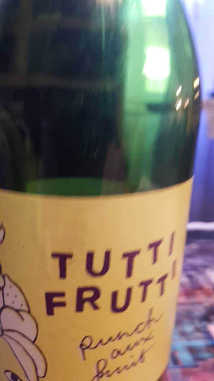 Tutti Frutti Punch Aux Fruits - Lapins Des Vignes - Raphaël Beysang & Emélie Hurtubise 