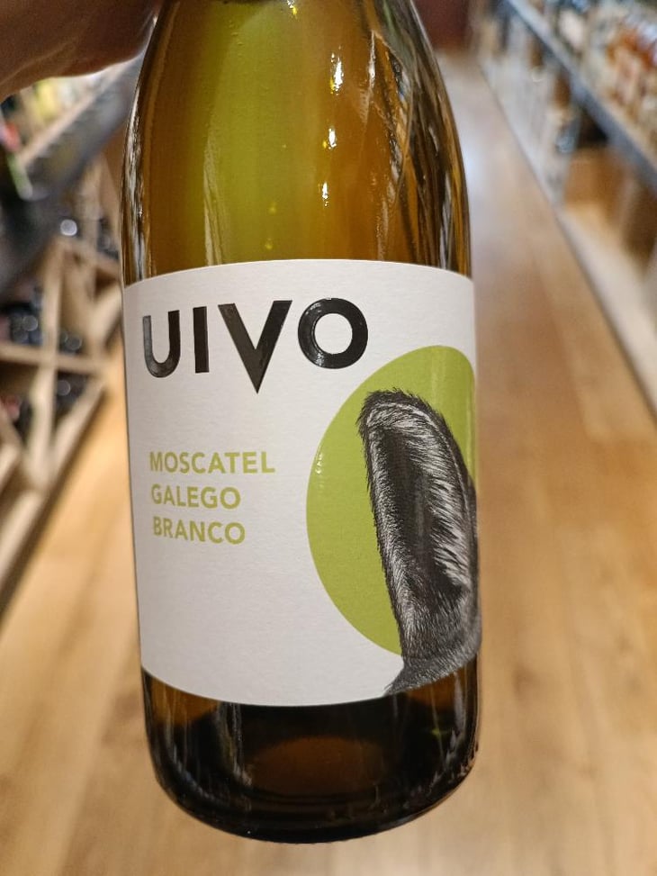 Uivo Moscatel Galego Branco - Folias de Baco - Tiago Sampaio -2022
