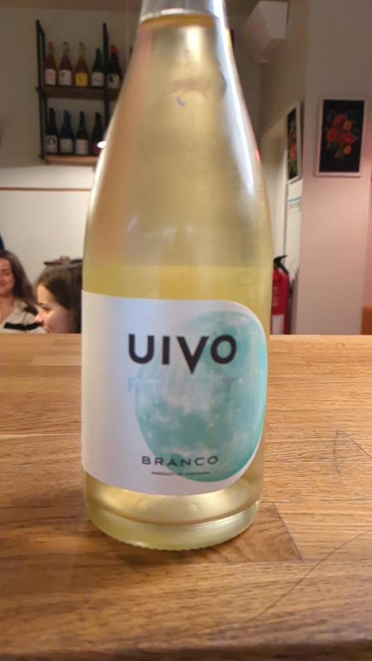 Uivo Moscatel Galego Branco - Folias de Baco - Tiago Sampaio -2022