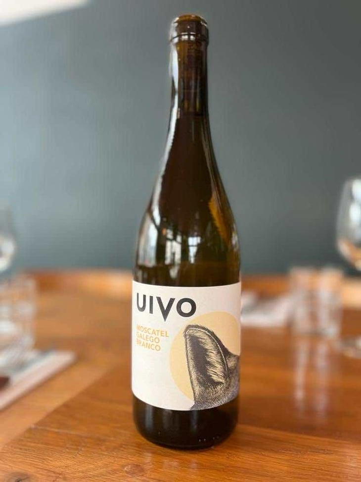 Uivo Moscatel Galego Branco - Folias de Baco - Tiago Sampaio -2022