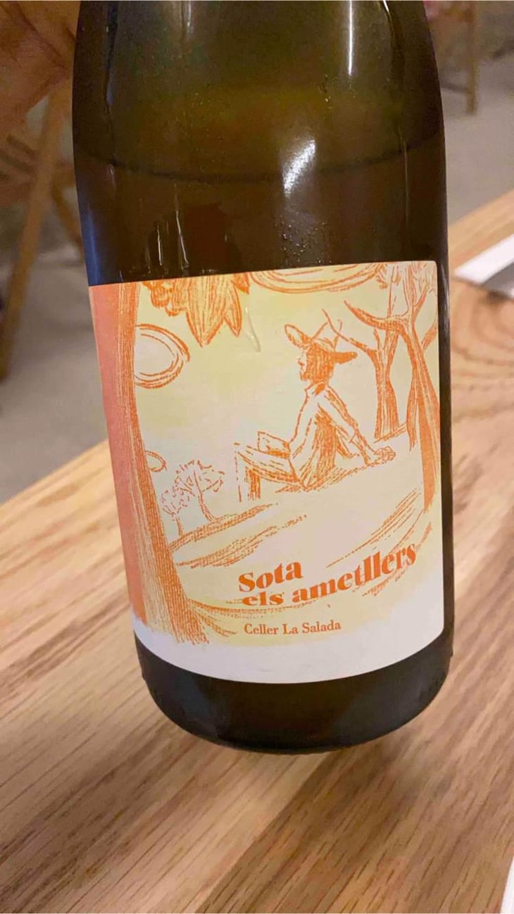 Sota els Ametllers - Celler La Salada - Toni Carbó 