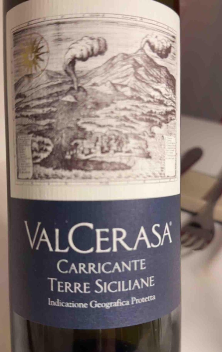 ValCerasa Carricante - Valcerasa Azienda Agricola Bonaccorsi - Alice Bonaccorsi 
