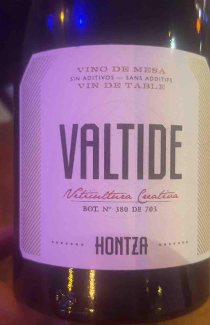 Valtide - Viñedos Hontza - Alice Bridoux et Iker Garcia 