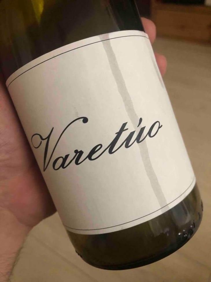 Varetúo - Barranco Oscuro - Manuel & Lorenzo Valenzuela 