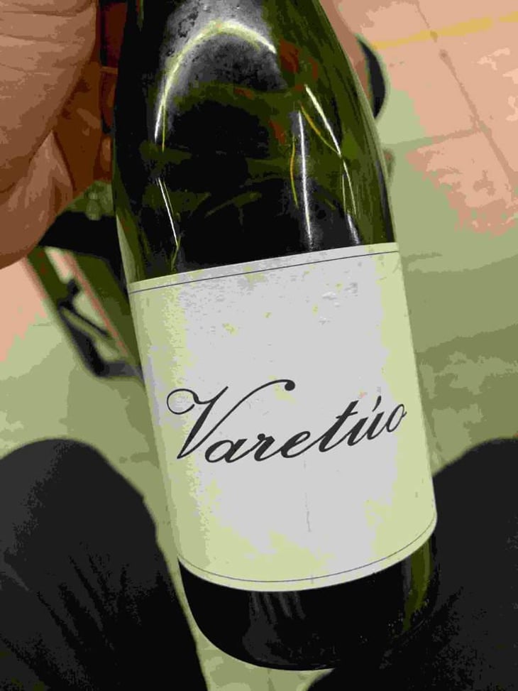 Varetúo - Barranco Oscuro - Manuel & Lorenzo Valenzuela 