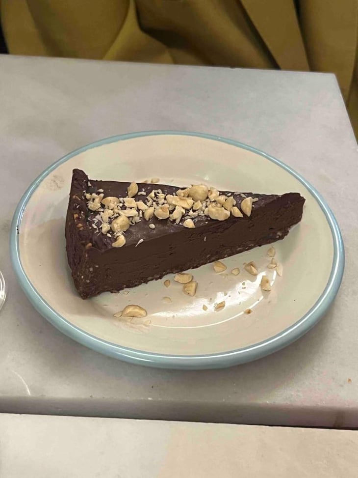 Vegan Chocolate Hazelnut Cake - Masa Vins - 612008