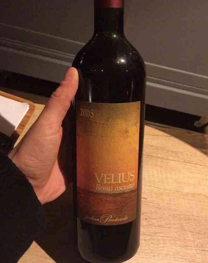 Velius Rosso Asciutto - Podere Pradarolo - Alberto Carretti 