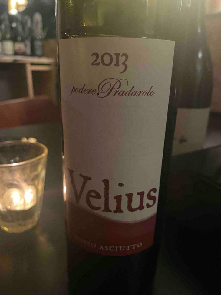 Velius Rosso Asciutto - Podere Pradarolo - Alberto Carretti 