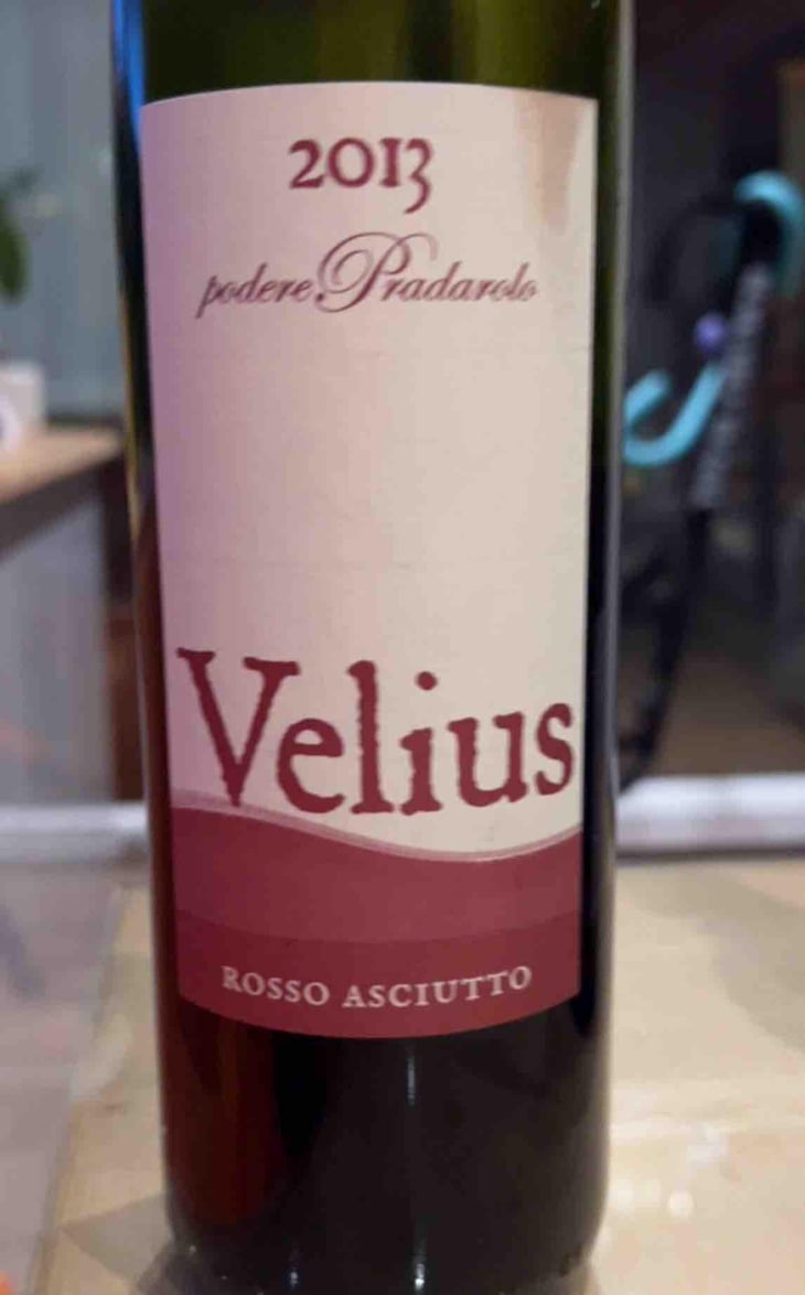 Velius Rosso Asciutto - Podere Pradarolo - Alberto Carretti 