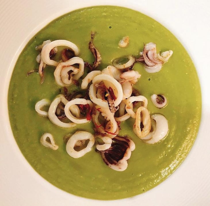 Vellutata Di Piselli Con Calamari - Colombo e Marzoli Caffe con Cucina - 630844