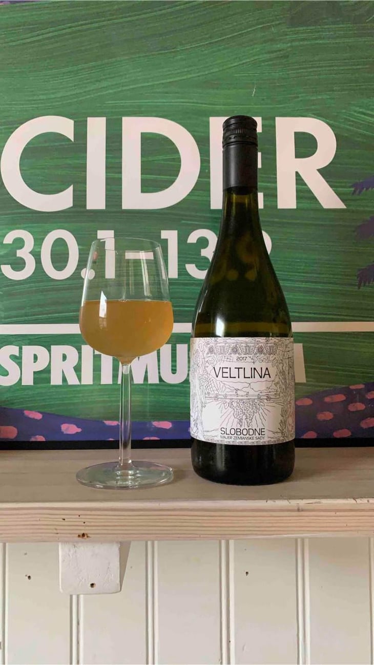 Veltlina - Slobodné Vinárstvo - Majer Zemianske Sady - Michal Kuropka, Agnes Lovecká, Katarína Kuropková 