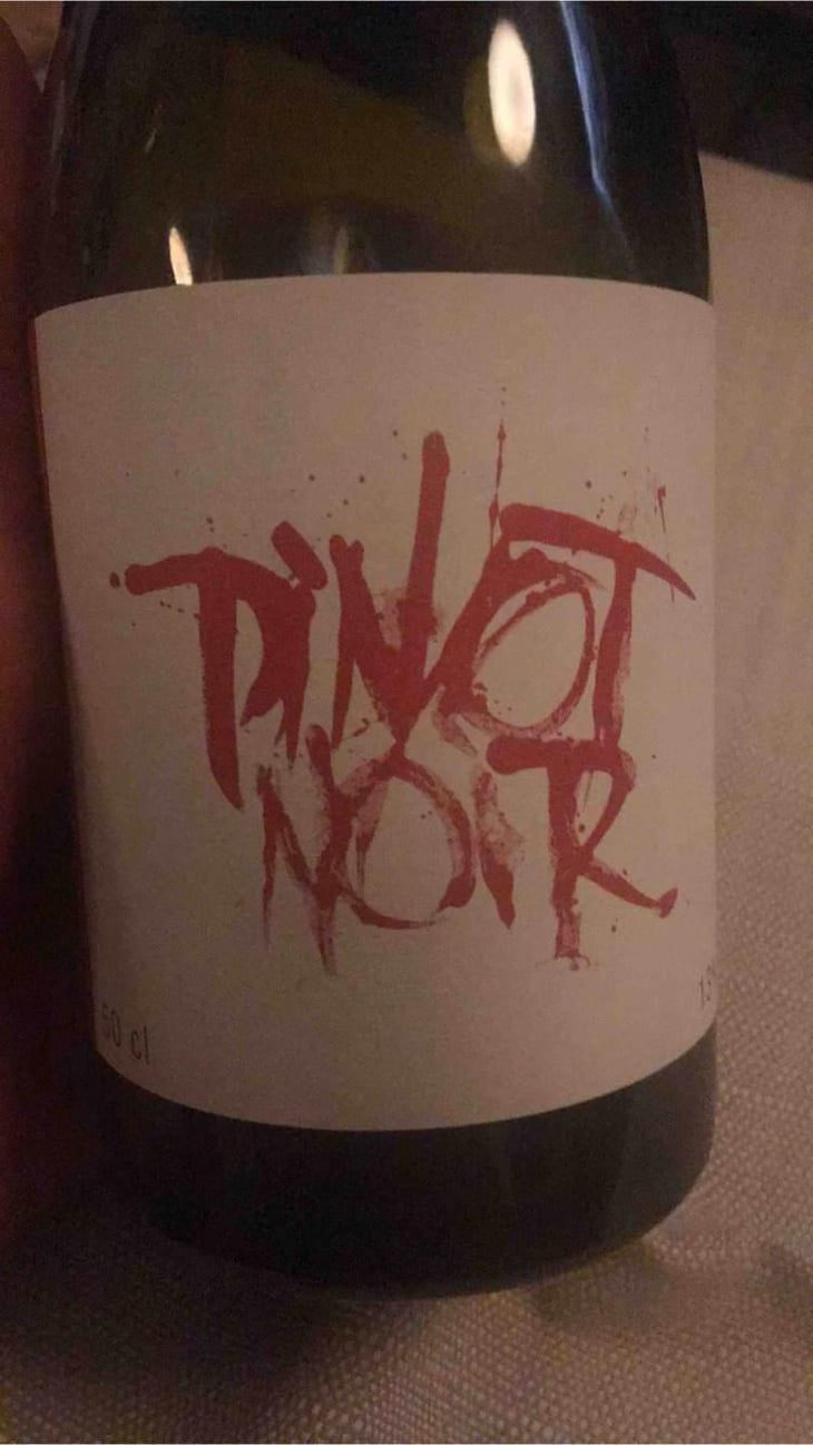 Vin De Plaisir - Appellation Contrôlé Chantais Yvorne - Anne Muller 