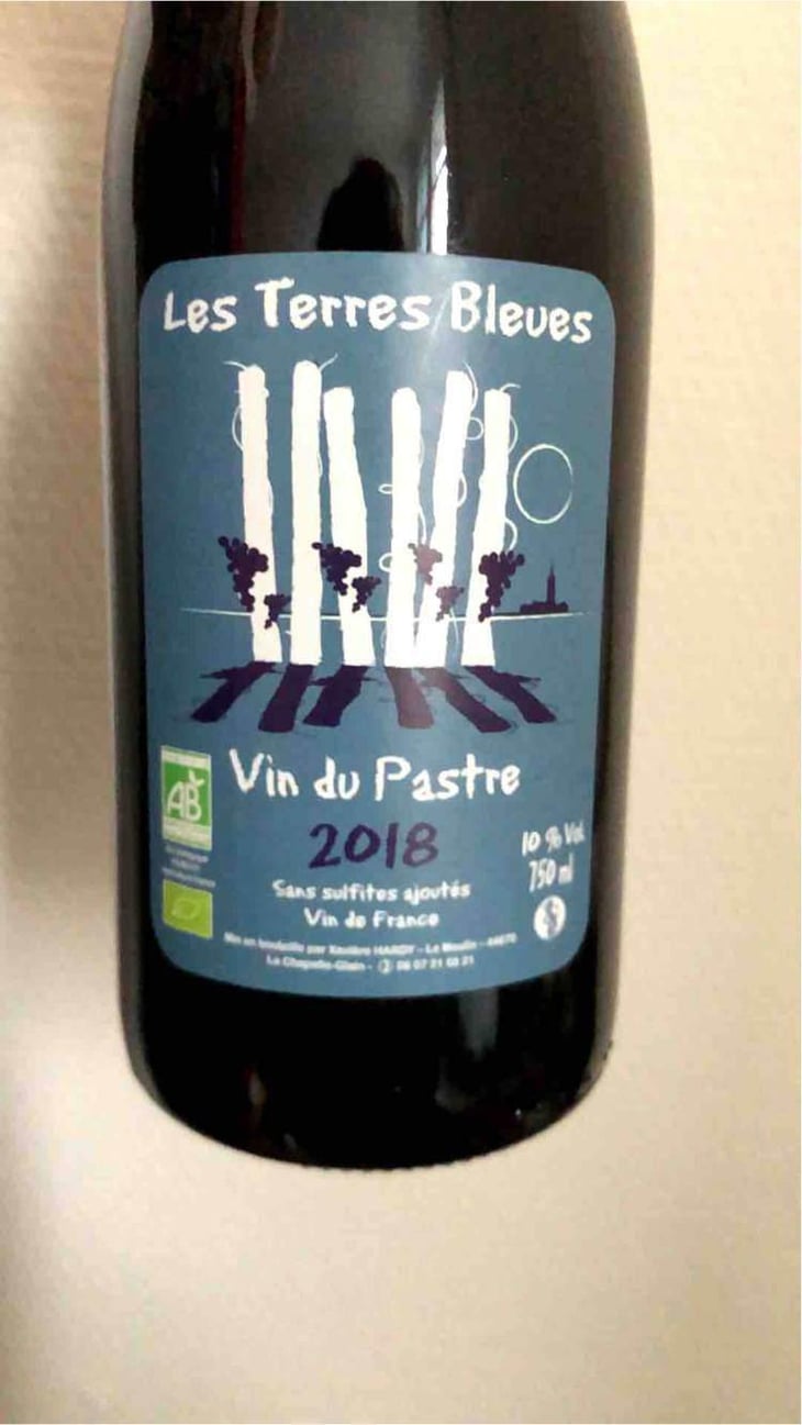 Vin du Pastre - Les Terres Bleues - Xavière Hardy 