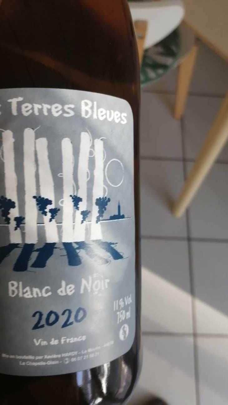 Vin du Pastre - Les Terres Bleues - Xavière Hardy 