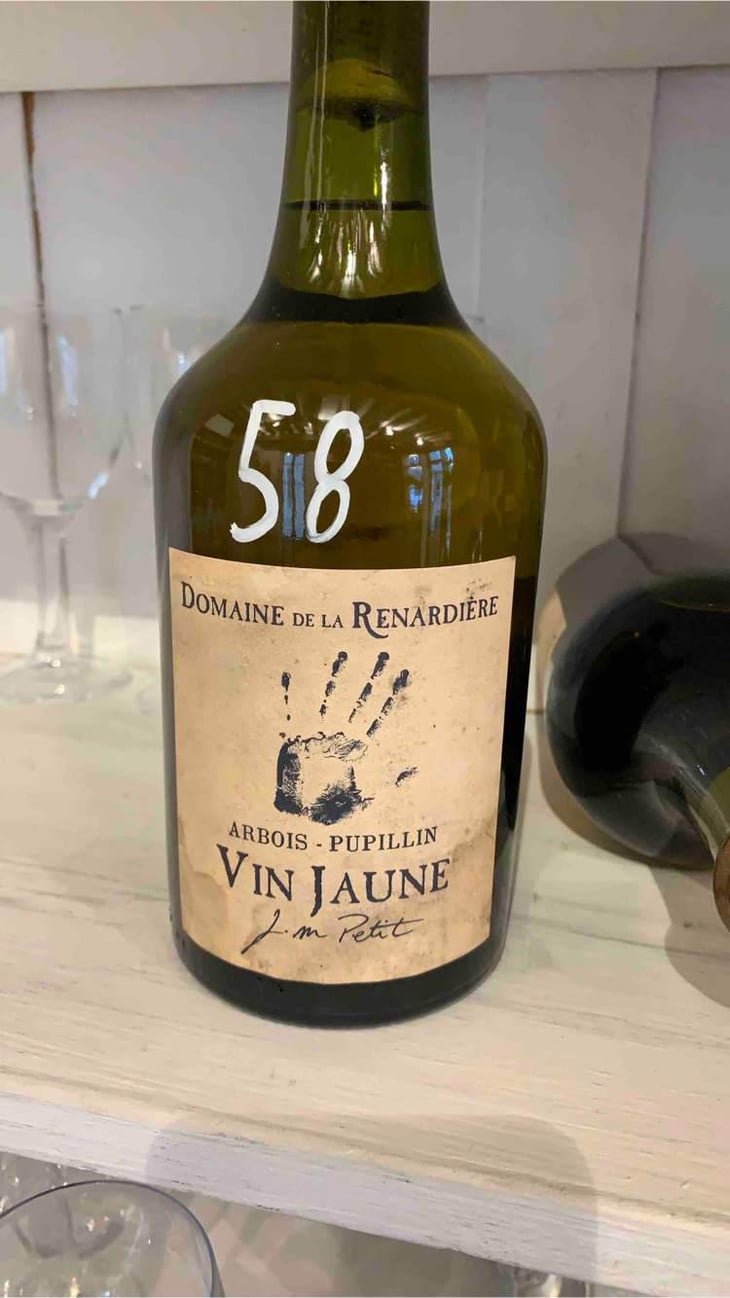 Vin Jaune - Domaine de la Renardière - Jean-Michel, Laurence et Leo Petit 