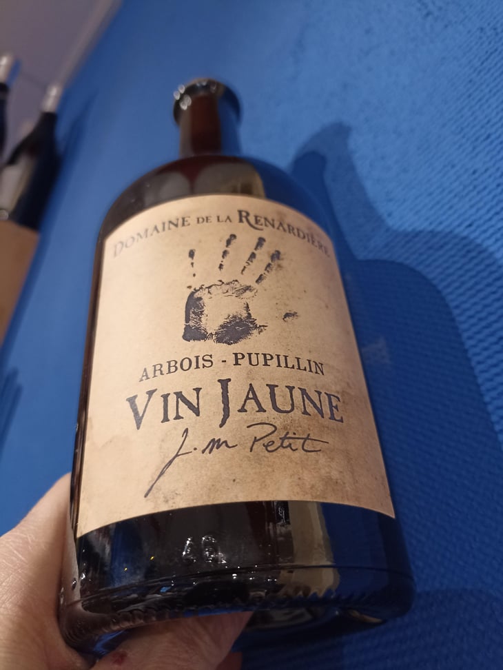Vin Jaune - Domaine de la Renardière - Jean-Michel, Laurence et Leo Petit 