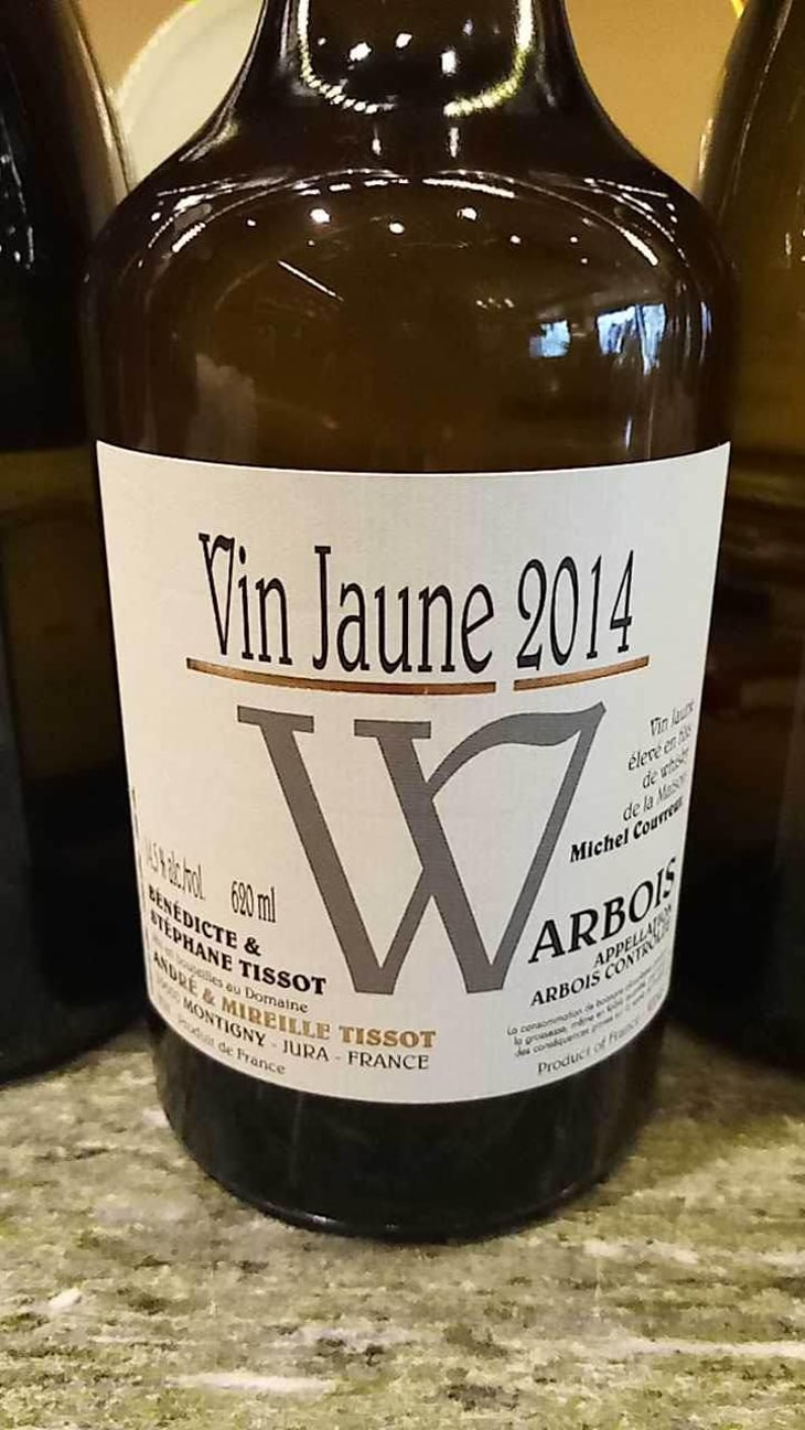 Vin Jaune W - Domaine André & Mireille Tissot - Bénédicte & Stéphane Tissot 