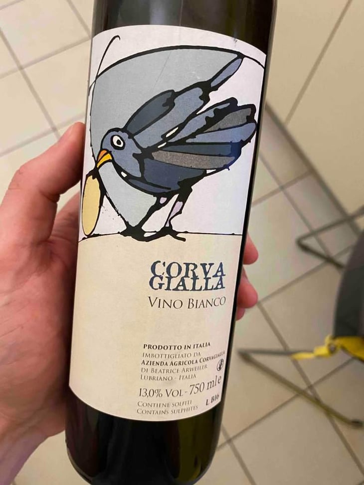 Vino Bianco - Azienda Agricola Corvagialla - Beatrice Arweiler 