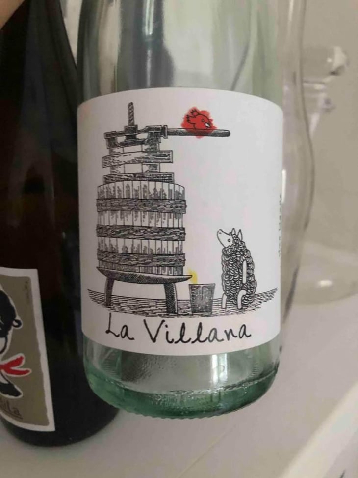 Vino Bianco - La Villana - Joy Kull 