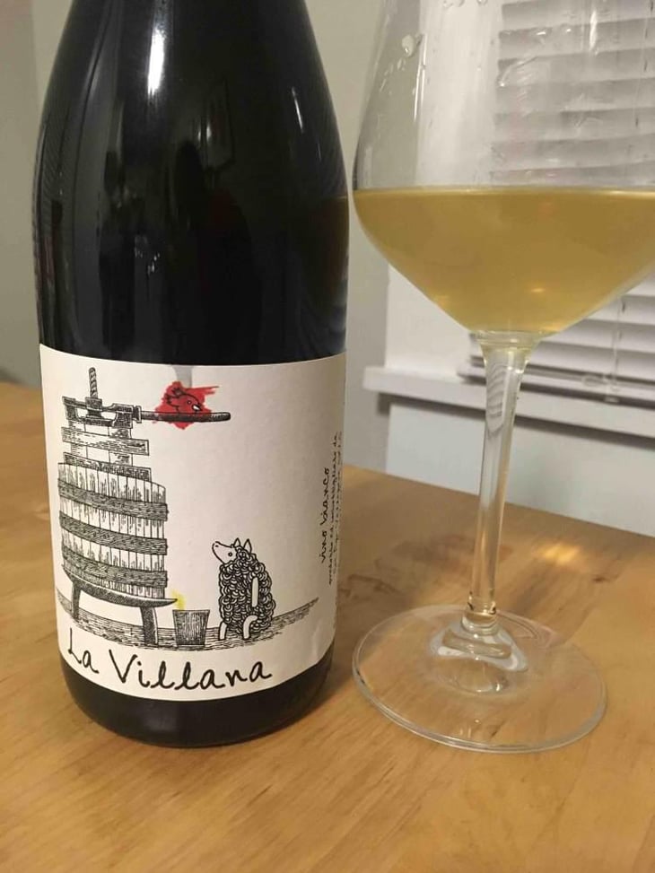Vino Bianco - La Villana - Joy Kull 