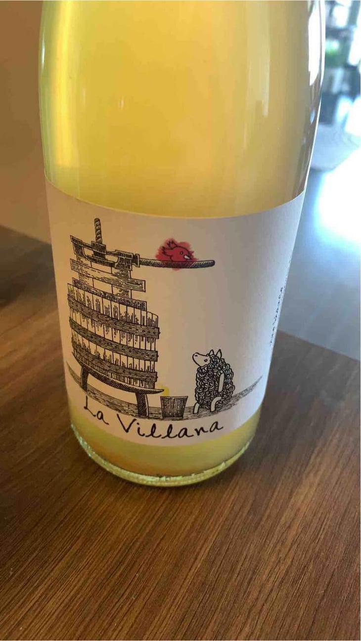 Vino Bianco - La Villana - Joy Kull 