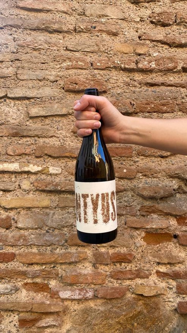 Vino de pueblo - Santyuste - Esmeralda Garcia -2021