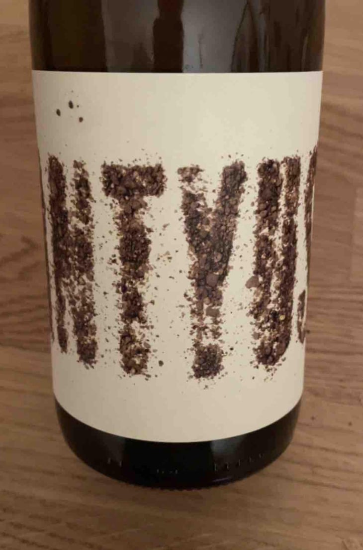 Vino de pueblo - Santyuste - Esmeralda Garcia -2021