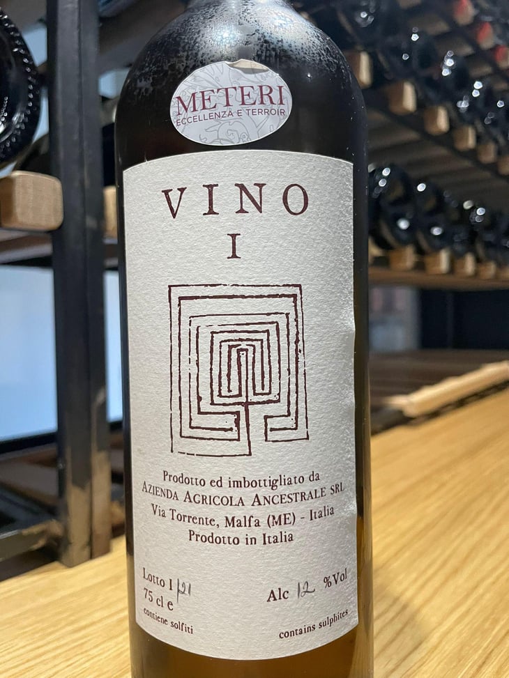 Vino I Bianco - Azienda Agricola Ancestrale - Antonino Caravaglio & Giuseppe Mascoli 
