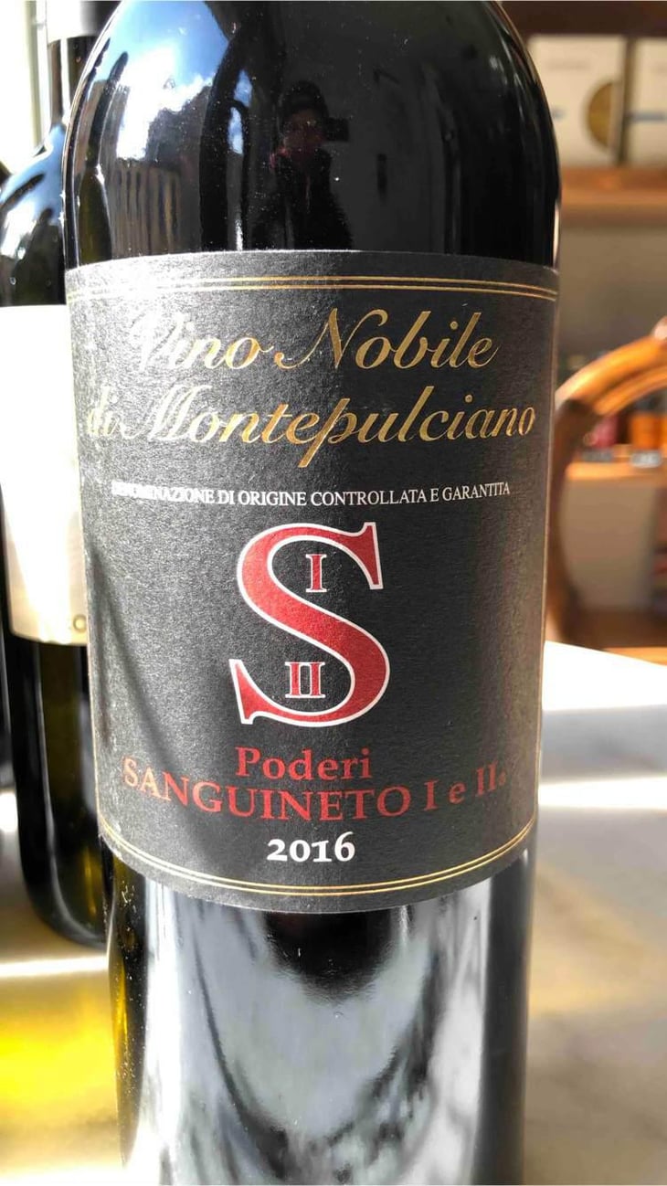 Vino Nobile Di Montepulciano - Poderi Sanguineto - Dora Forsoni 