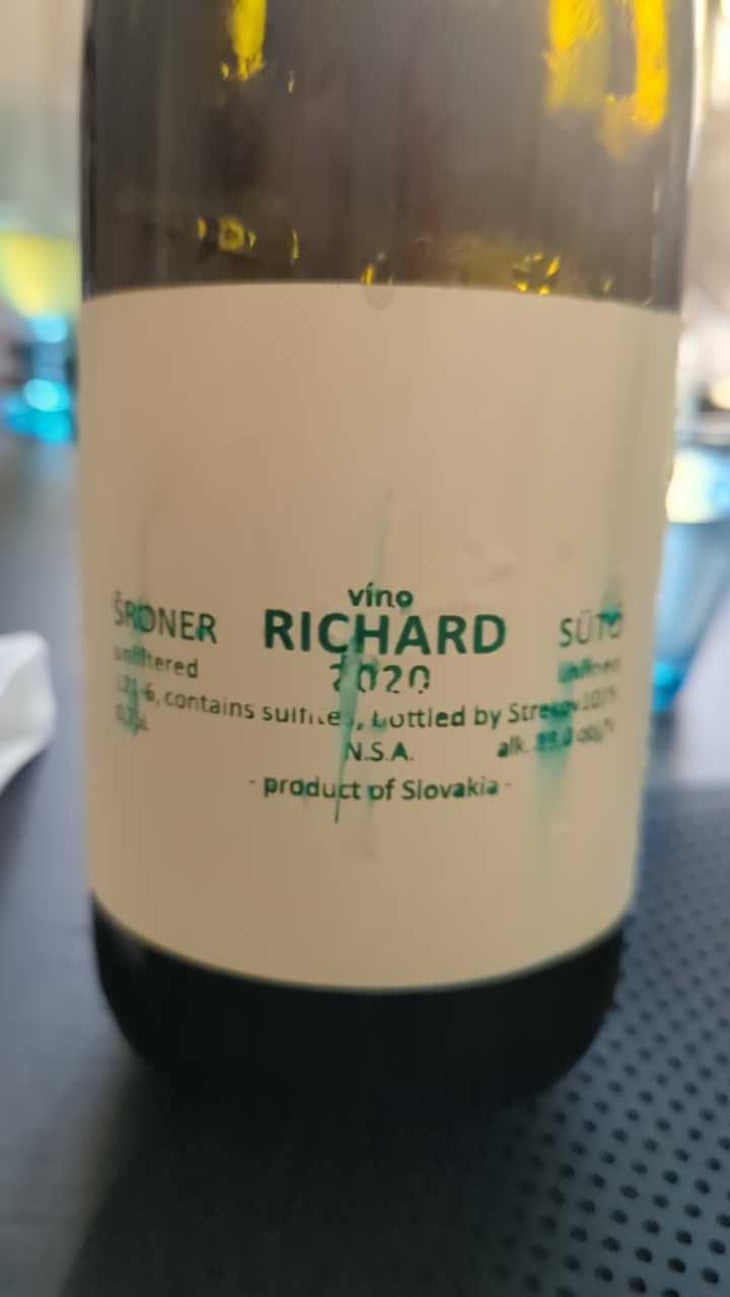 Vino Richard - Strekov 1075 - Zsolt Sütó 