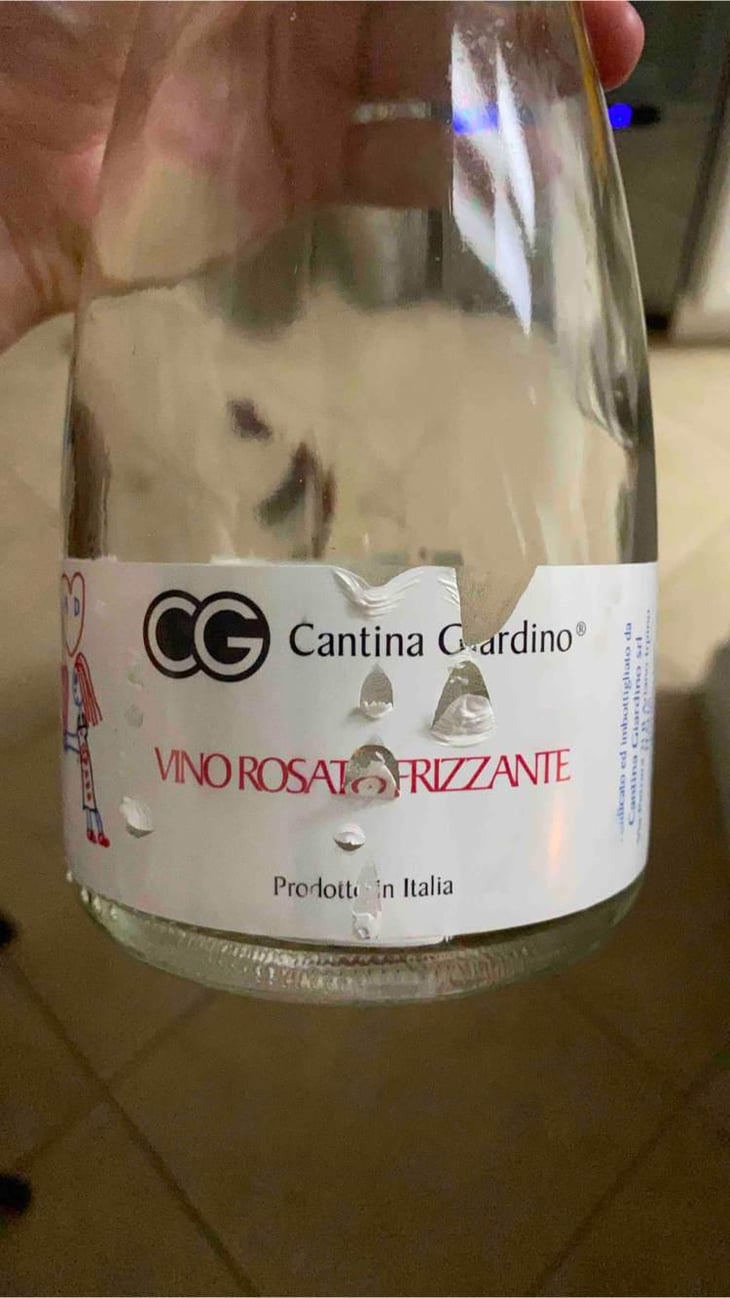Vino Rosato Frizzante - Cantina Giardino - Antonio Di Gruttola & Daniela De Gruttola 