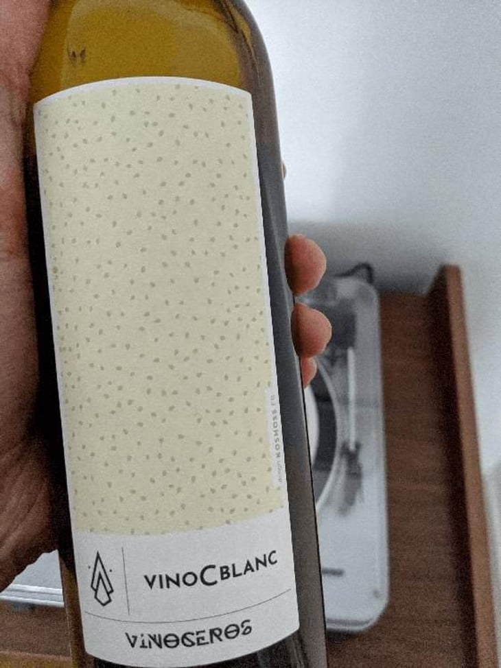 VinoCblanc - Vinoceros - Christophe Guittet 