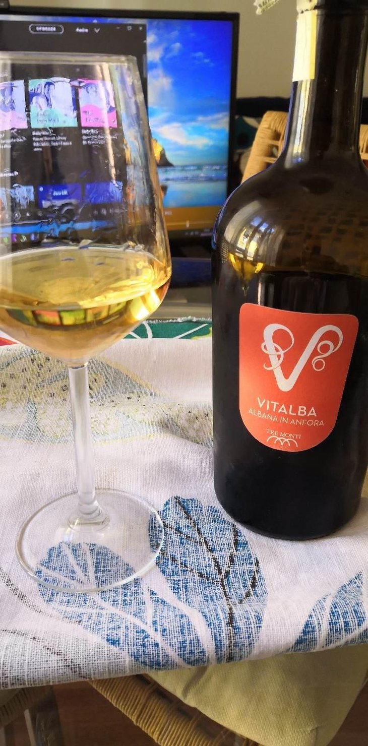 Albana Secco “Vitalba” - Vigna Bachillega / Emiglia Romana - Tre Monti 