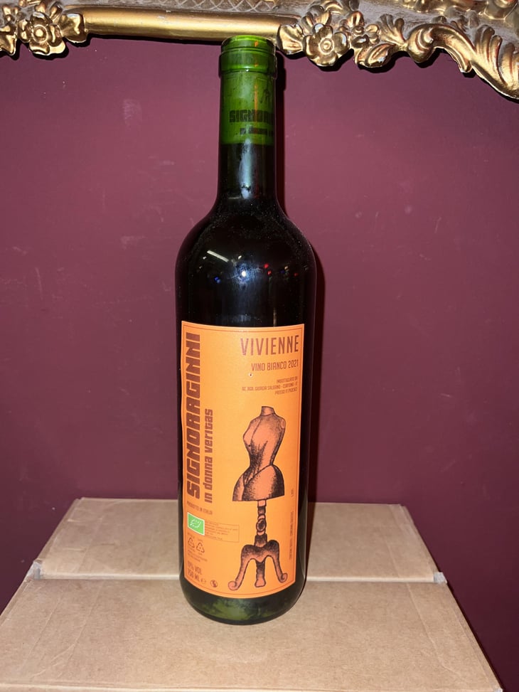 Vivienne Vino Bianco - Signoraginni - Giorgia Salierno -2021