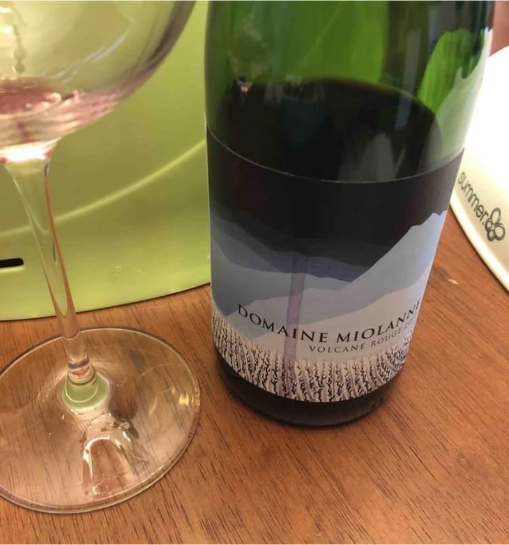 Volcane Rouge - Domaine Miolanne - Jean-Baptiste Deroche & Laure Cartier 