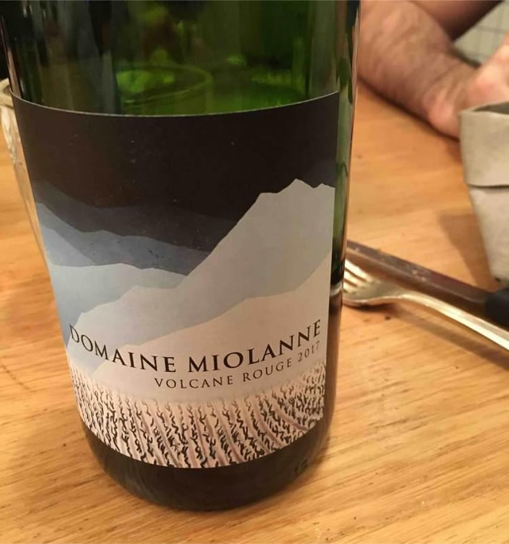 Volcane Rouge - Domaine Miolanne - Jean-Baptiste Deroche & Laure Cartier 